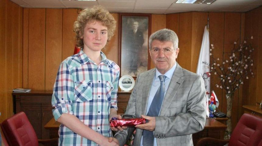 Bursa Milli Eğitim M&uuml;d&uuml;r&uuml; G&uuml;lsar: Hedefimiz Kaliteli Insan Yetiştirmek