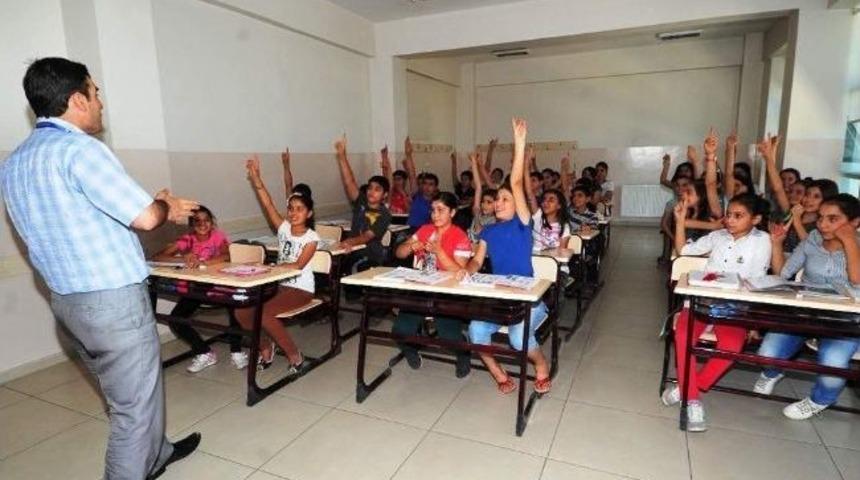 Gen&ccedil;ler, Geleceğe Şahinbey Belediyesi&rsquo;nin Katkıları İle Hazırlanıyor