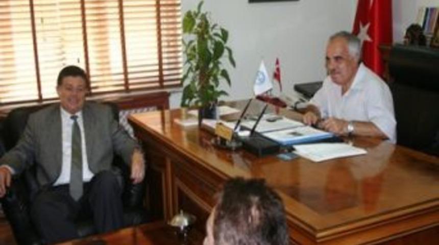 Yalçınkaya Müftü Gündüz’ü Ziyaret Etti