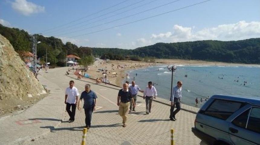 Vali &Ccedil;ınar Sahilde İncelemelerde Bulundu