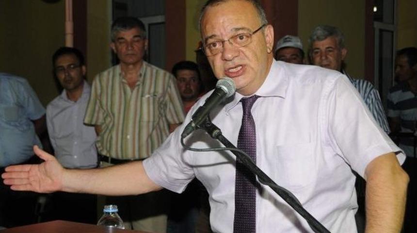 Başkan Erg&uuml;n&rsquo;e Ahmetli&rsquo;de Coşkulu Karşılama