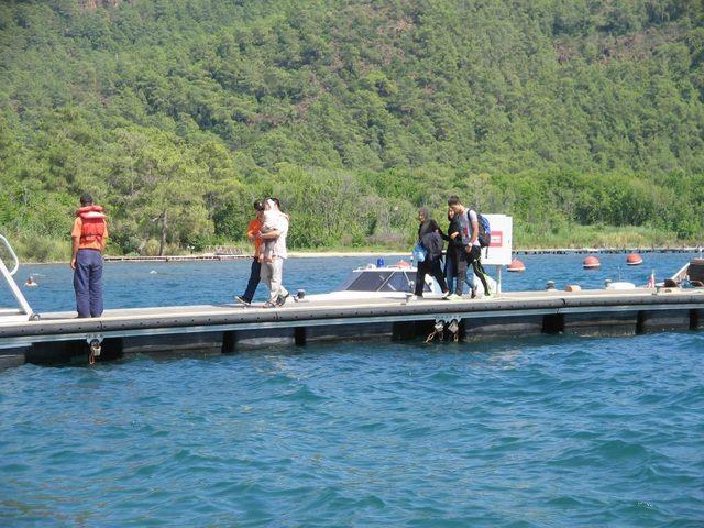 Marmaris’te 40 Kaçak Yakalandı