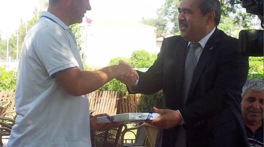 &Ouml;zd&ouml;l, Kent Konseyi Y&ouml;neticileriyle G&ouml;r&uuml;şt&uuml;