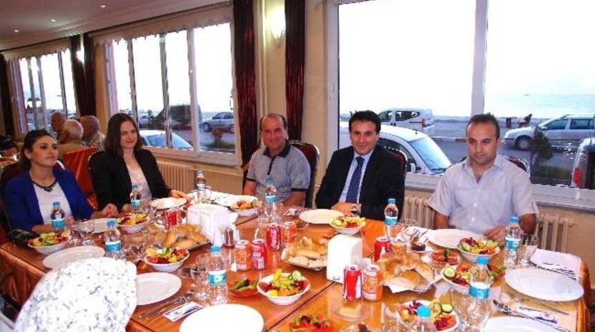 İnebolu Kaymakamlığı Gazi Ve Şehit Yakınlarını Unutmadı