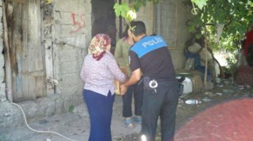 Erzin Emniyetinden Muhta&ccedil;lara Ramazan Yardımı