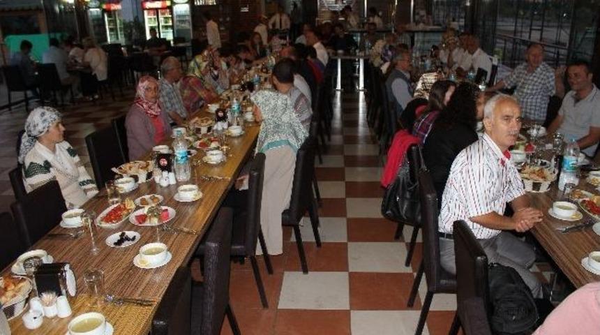 Şehit Ve Gazi Aileleri İftarda Bir Araya Geldi