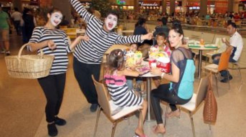 Pandomimle Eğlenceli Alışveriş