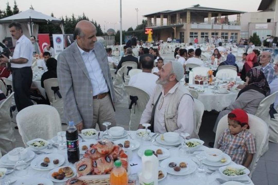 Bursa'da Kardeşlik İftarı