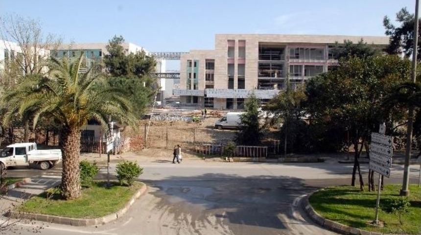 Yeni Adliye Sarayı Ekimde Hizmete Girecek