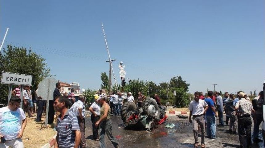Aydın&rsquo;da Trafik Kazası Kara Yolu Savaş Alanına D&ouml;nd&uuml;