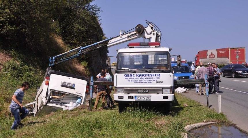Trabzon'da Trafik Kazası: 1 &Ouml;l&uuml;