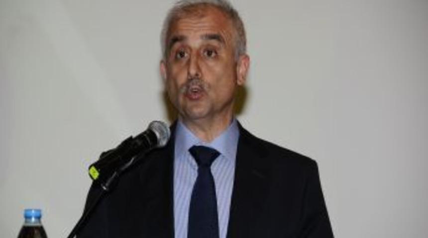 İzmir'in Her Rengi 'G&ouml;n&uuml;l Sofrası'nda Buluştu