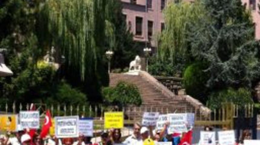 Genelkurmay Girişinde Balyoz Eylemi