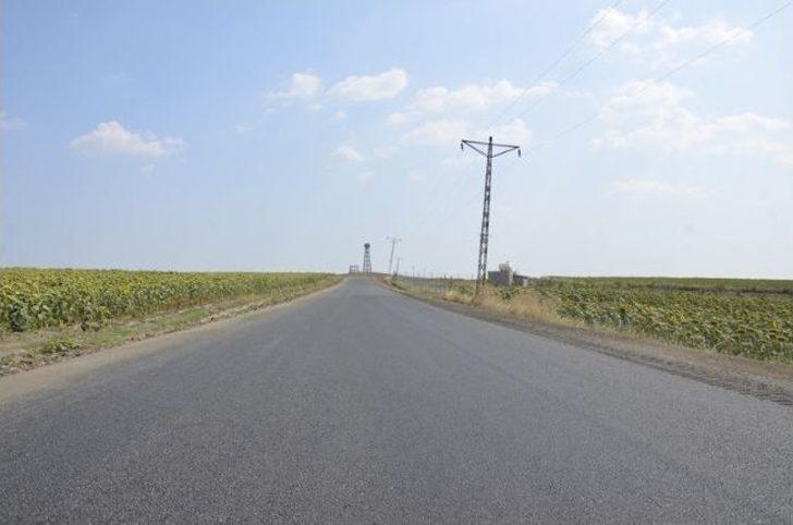Canhıdır Köyü Yolu Sıcak Asfaltla Kaplandı G3