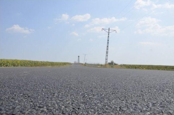 Canhıdır Köyü Yolu Sıcak Asfaltla Kaplandı G4