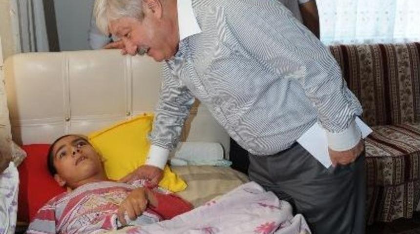 Korkuteli&rsquo;nde B&uuml;y&uuml;kşehir İftarına Yoğun İlgi