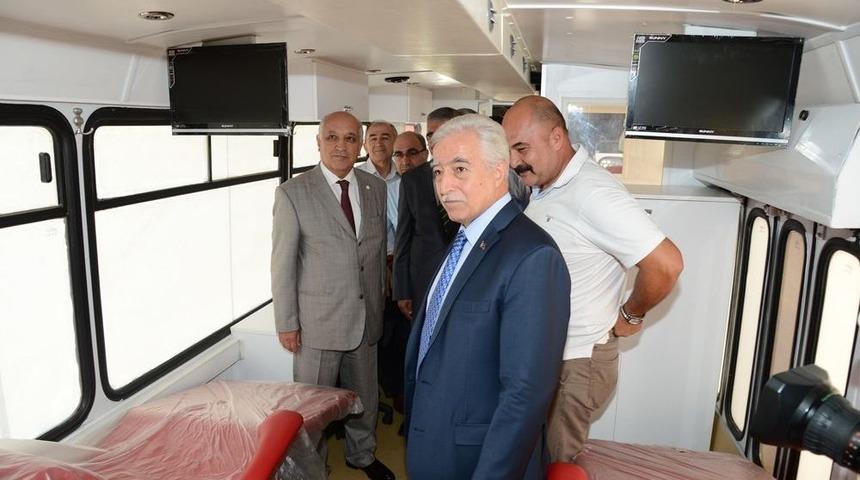 B&uuml;y&uuml;kşehir&rsquo;den Kızılay&rsquo;a Kan Toplama Aracı