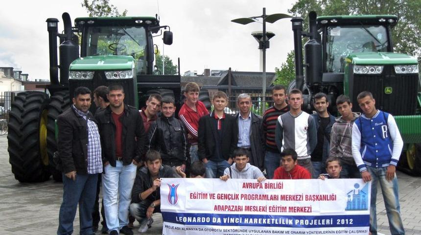 &Ouml;ğrenciler Almanya&rsquo;da Bir Ay Otomotiv Eğitimi Aldı