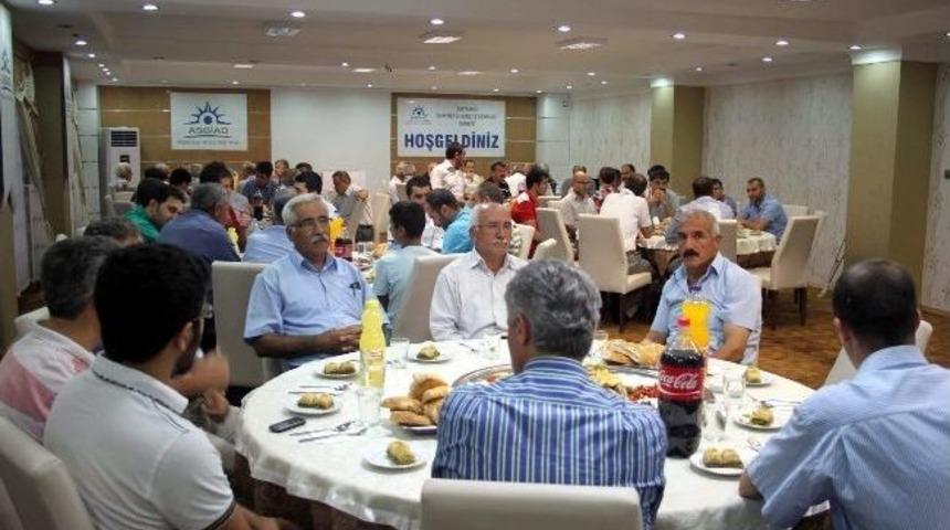 Asgiad &lsquo;kardeşlik&rsquo; İftarı Verdi