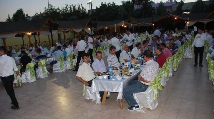 Toç Bir-sen Üyeleri, İftar Yemeğinde Buluştu