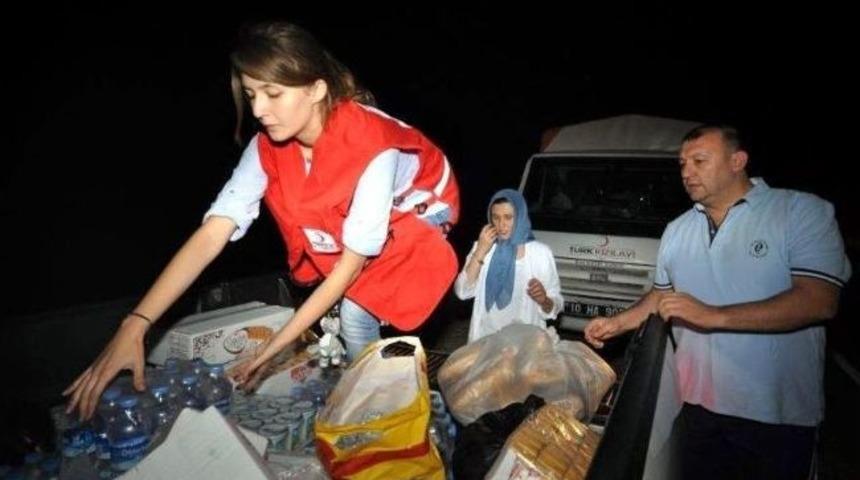 T&uuml;rk Kızılay'ı Yangın B&ouml;lgesinde