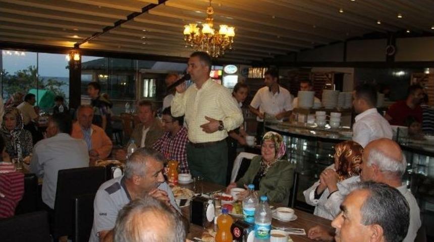 G&ouml;rele Belediye Başkanı Melikoğlu Belediye Personeline Yemek Verdi