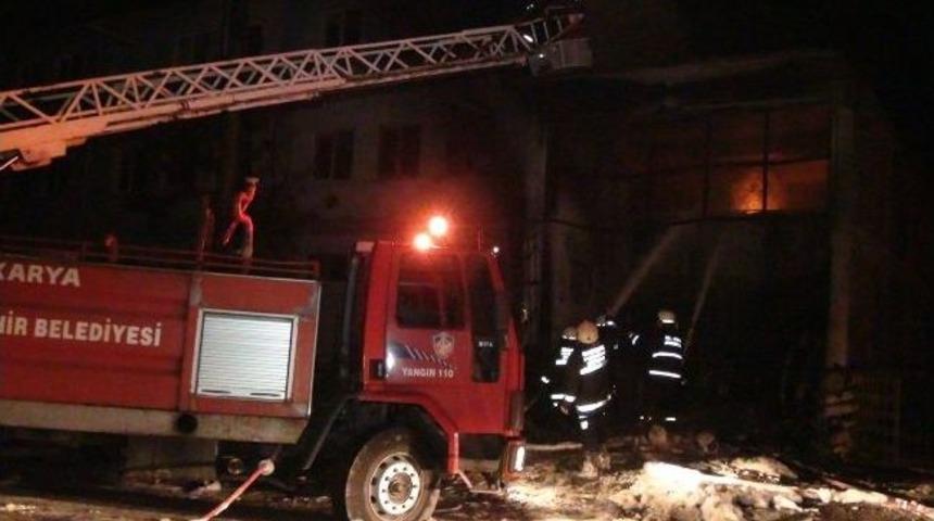 Sakarya&rsquo;da Korkutan Yangın