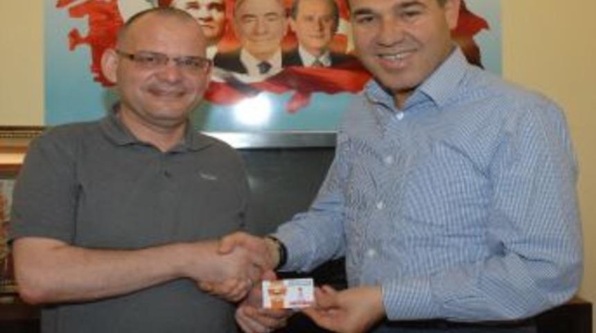 S&ouml;zl&uuml;&rsquo;den Adanaspor'a Destek