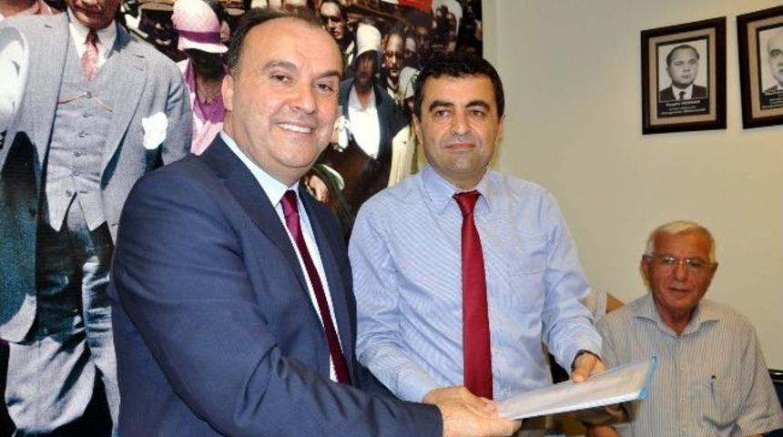 Akın, Chp&rsquo;den Adaylığını A&ccedil;ıkladı