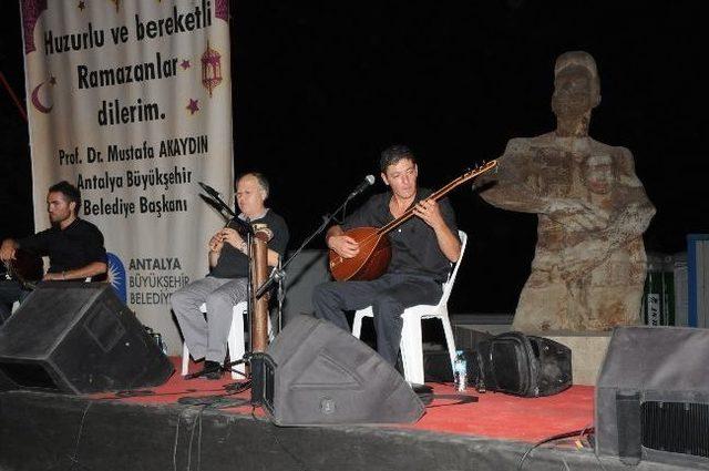 Burdurlular Ramazan Şenliğinde Coştu