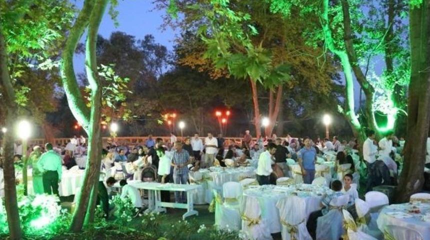 Serdivan Belediye Personeli G&ouml;lpark İftarında Buluştu