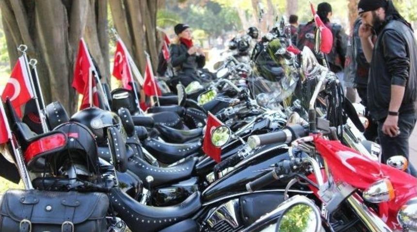 Motosiklet Tutkunları Niksar&rsquo;da Buluşacak