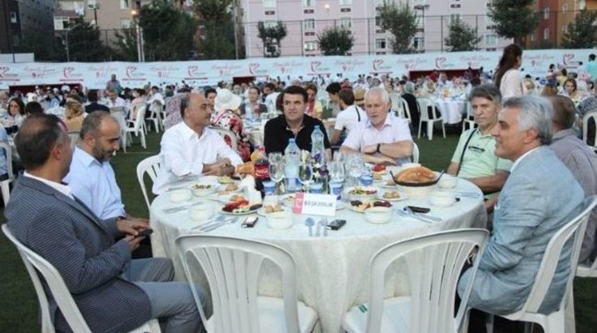 Başkan Karaman Personel İle İftar A&ccedil;tı