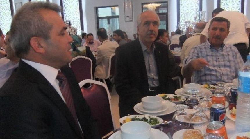 Diyanet Vakfı'ndan İftar