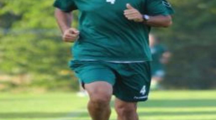 Torku Konyaspor, Erdin&ccedil; Yavuz'un S&ouml;zleşmesini Uzattı