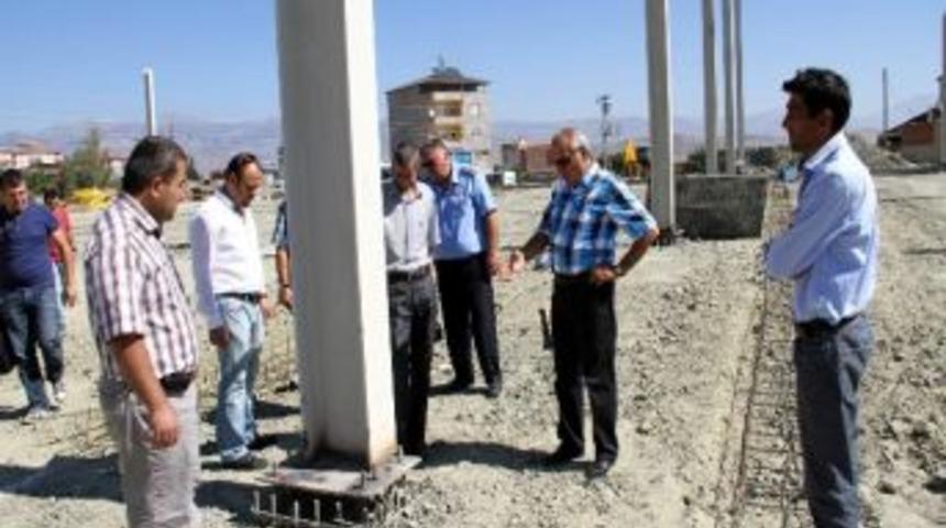 Suşehri Sebze Pazarı İnşaatı Devam Ediyor