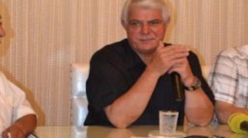 Sedef&ccedil;i: "ne Oldu Partide B&uuml;t&uuml;nl&uuml;k?"