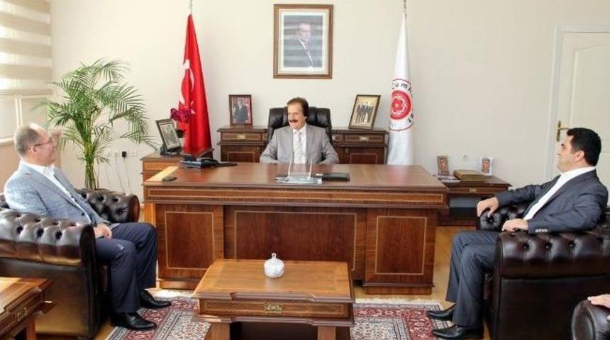 Ak Parti Sivas Milletvekili Hilmi Bilgin&rsquo;den, Rekt&ouml;r Kocacık&rsquo;a Ziyaret