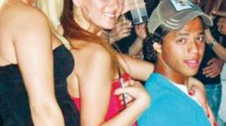 Olay fotoğraflar internete d&uuml;şt&uuml;!