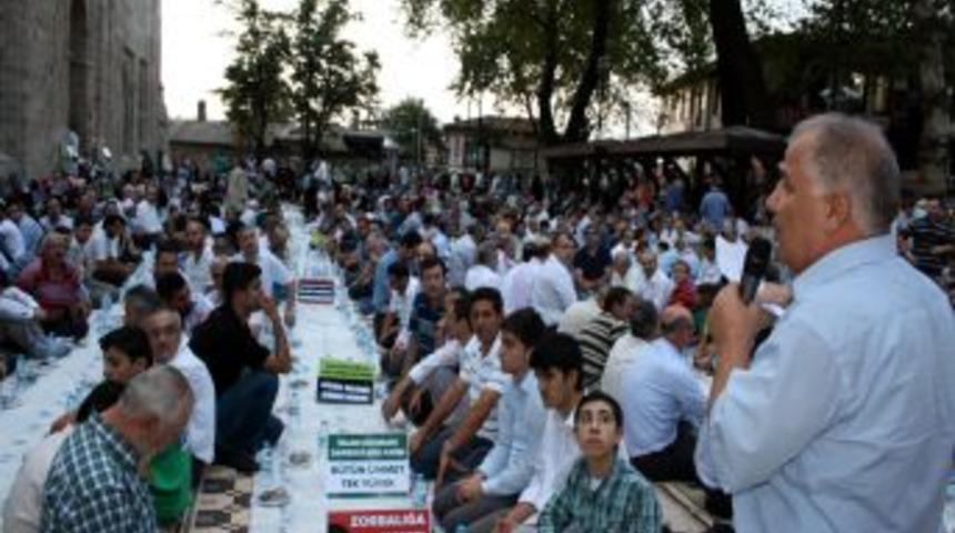 Mısır Ve Suriye I&ccedil;in Hurma Ile Iftar A&ccedil;tılar