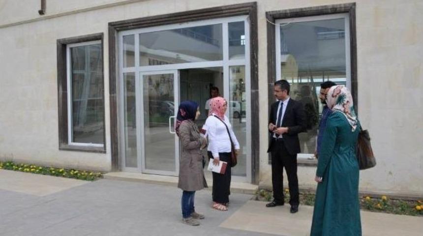 Mş&uuml;, Yeni &Ouml;ğrencilerini Havaalanı Ve Terminalde Karşılayacak