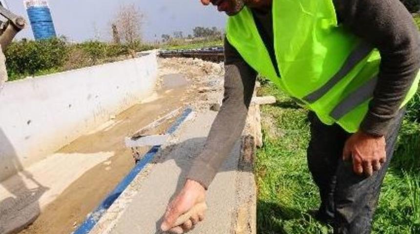 İzsu'dan Urla'da Dere Islahı Harekatı