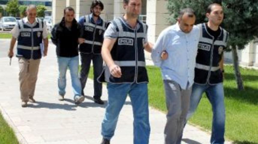 Yağma Ş&uuml;phelilerini Sahte Plaka &Uuml;zerindeki Şirket Adı Yakalattı