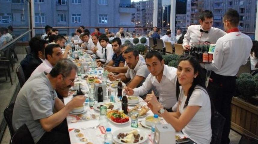 Ninova Park&rsquo;tan Mağaza İşletmecilerine İftar Yemeği