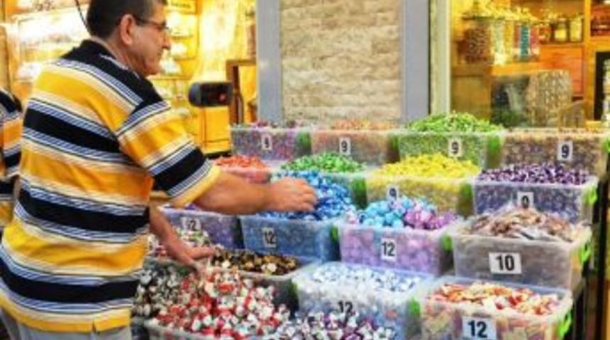 Bayram Şekerleri Tezgahlardaki Yerini Aldı