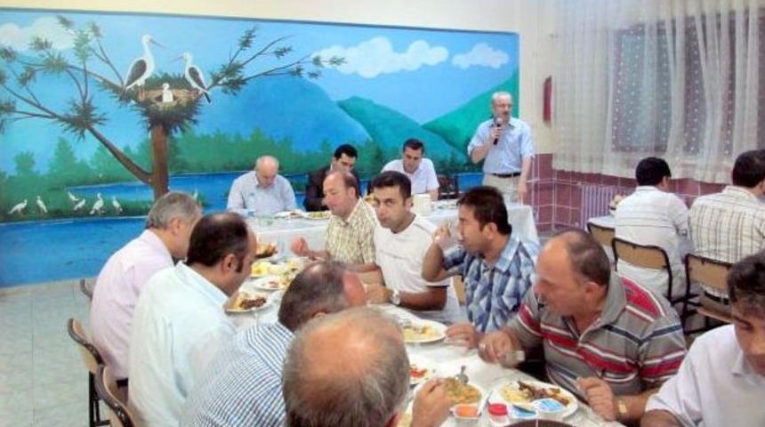 &Ccedil;ayeli &Ouml;zel Şahika Eğitimci Ve Akademisyenlere Iftar Verdi