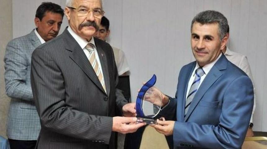 Vali Cerrah, OSB&rsquo;deki Işadamları Ile Iftarda Buluştu