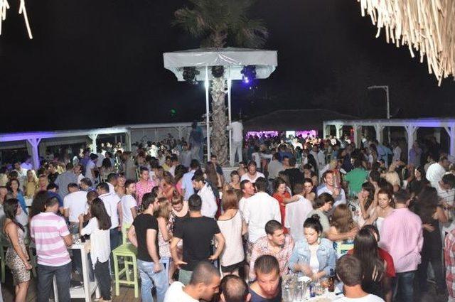 Dj Alişan Mambo&rsquo;da Sevenleriyle Buluşuyor! 2