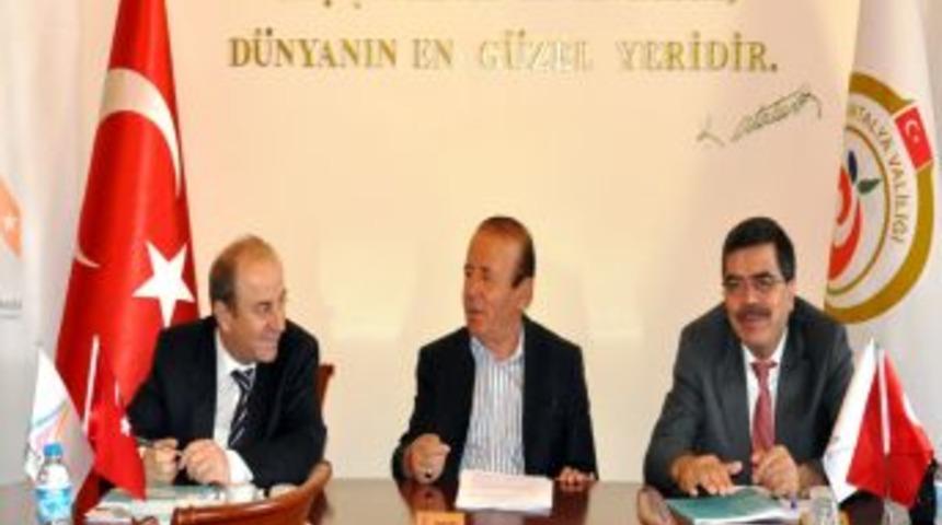 BAKA Başkanı, Vali &Ouml;zt&uuml;rk Oldu