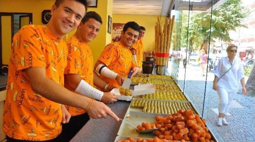 Tatlı Telaşı Başladı